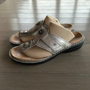 Finn Comfort Wichita Sandal Thong Flip Flop Pewter Silver Leather Size 42 Metall